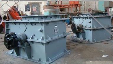 破碎機(jī)廠家 www.xdzgjx.com